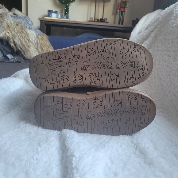 Bearpaw boots,women's size 4 - Picture 4 of 4